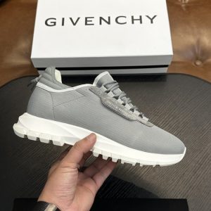 Givenchy Grey Men shoes Yupoo 1:1