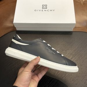 Givenchy Blue Men shoes Yupoo 1:1