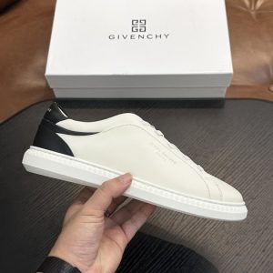 Givenchy White Men shoes Yupoo 1:1