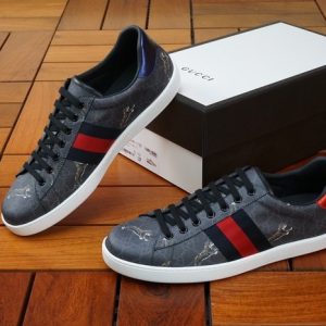 Gucci Grey Yupoo Men shoes Top quality