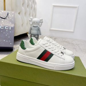 Gucci White Yupoo Men shoes Top quality