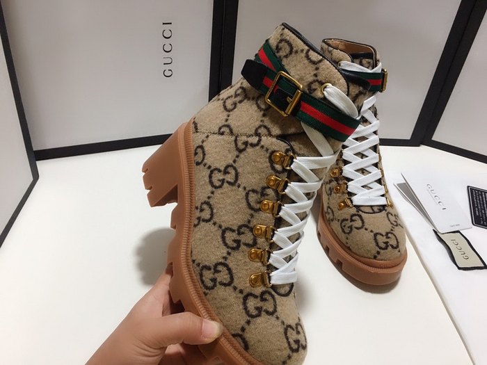 Gucci White Yupoo Men shoes Top quality