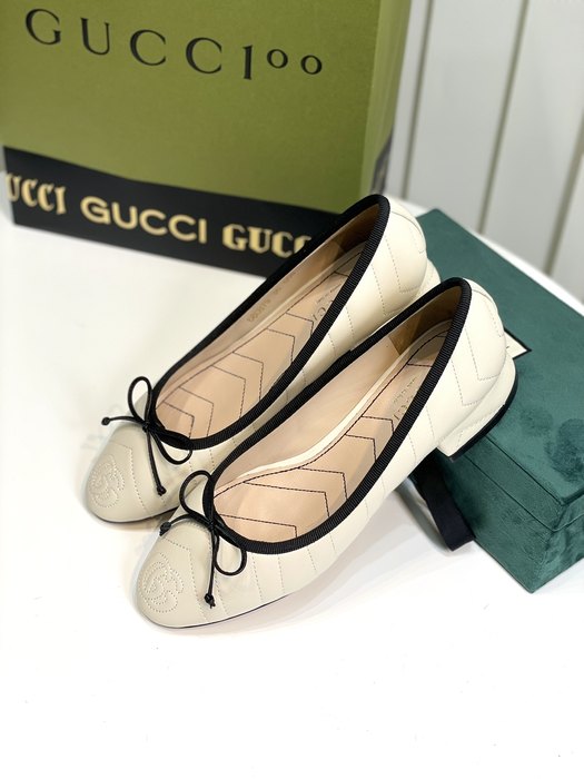 Gucci White Yupoo Men shoes Top quality