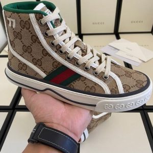 Gucci Beige Yupoo Men shoes Top quality