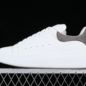 AlexanderMcQueen Black Yupoo Top Quality Shoes Oversized Sneaker