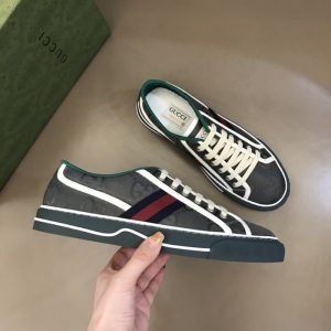 Gucci Grey Yupoo Men shoes Top quality