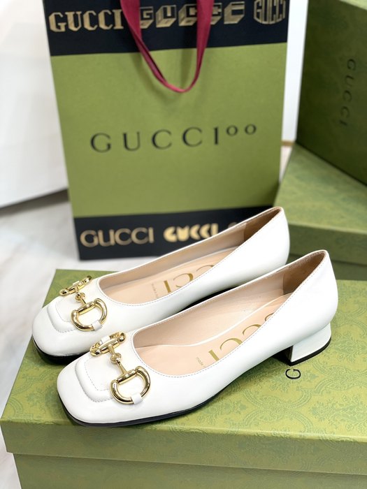Gucci White Yupoo Men shoes Top quality