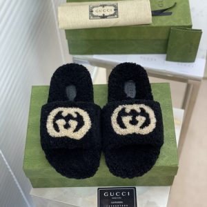 Gucci Beige Yupoo Men shoes Top quality