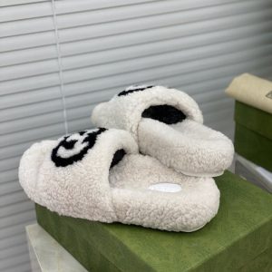 Gucci White Yupoo Men shoes Top quality