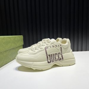 Gucci Beige Yupoo Men shoes Top quality
