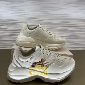 Gucci Beige Yupoo Men shoes Top quality