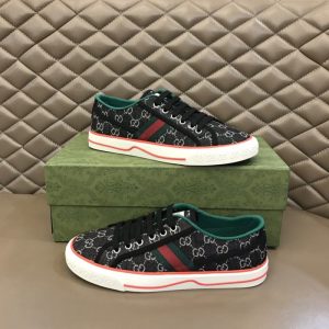 Gucci Black Yupoo Men shoes Top quality