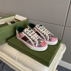 Gucci Grey Yupoo Men shoes Top quality