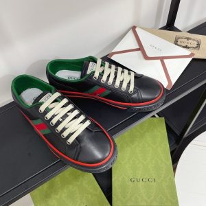 Gucci Navy Yupoo Men shoes Top quality