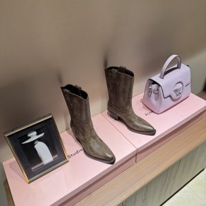 Miu-Miu-boots-35-40-2025.8.27-2