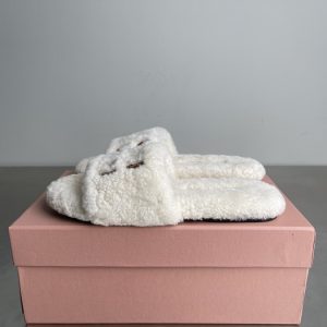 Miumiu-Furry-Slippers-35-41-2025.9.16-4