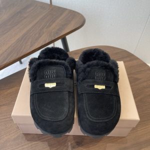 Miumiu-fluffy-slippers,-sizes-35-41,-December-11,-2025-3