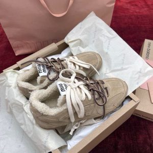 Miumiu-lambswool-sneakers-35-41-2025.10.21-2