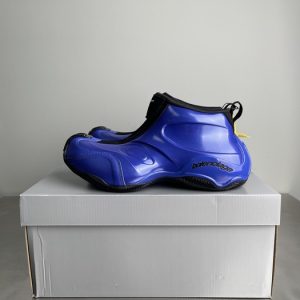 Balenciaga Triple S Distressed Leather Sneakers Black White Top 1:1 Quality