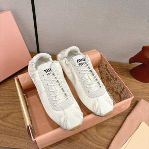 Miumiu-slip-on-shoes,-sizes-35-41,-December-3,-2025.-5