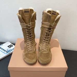 Miumiu-wool-boots,-Dr.-Martens-boots,-sizes-35-40,-November-7,-2025.-3