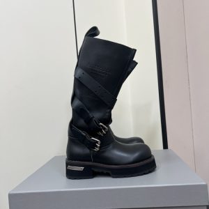 Balenciaga Triple S Distressed Leather Sneakers Black White Top 1:1 Quality