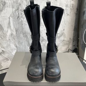 Balenciaga Triple S Distressed Leather Sneakers Black White Top 1:1 Quality