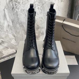 Balenciaga Triple S Distressed Leather Sneakers Black White Top 1:1 Quality