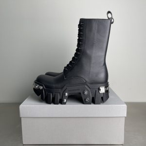 Balenciaga Triple S Distressed Leather Sneakers Black White Top 1:1 Quality