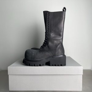 Balenciaga Triple S Distressed Leather Sneakers Black White Top 1:1 Quality