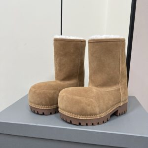 Balenciaga Triple S Distressed Leather Sneakers Black White Top 1:1 Quality