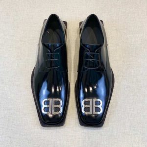 Balenciaga Triple S Distressed Leather Sneakers Black White Top 1:1 Quality