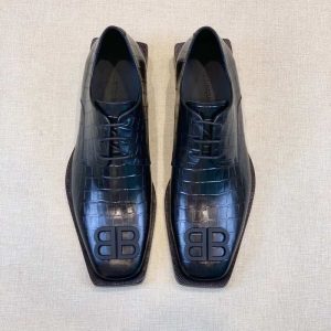 Balenciaga Triple S Distressed Leather Sneakers Black White Top 1:1 Quality