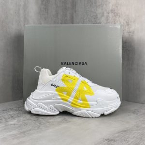 Balenciaga Triple S Distressed Leather Sneakers Black White Top 1:1 Quality
