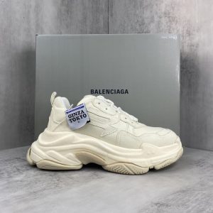 Balenciaga Triple S Distressed Leather Sneakers Black White Top 1:1 Quality