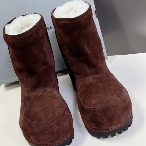 Balenciaga Triple S Distressed Leather Sneakers Black White Top 1:1 Quality