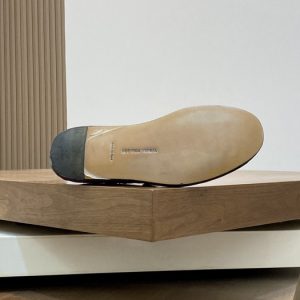 Bottega-Veneta-Intrecciato-Burgundy