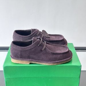 BottegaVeneta-Beebee-Suede-Beige