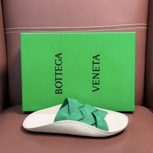 BottegaVeneta-Intre-The-Lido-Green