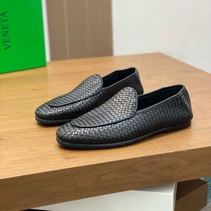 BottegaVeneta-Intrecciato-B-Black